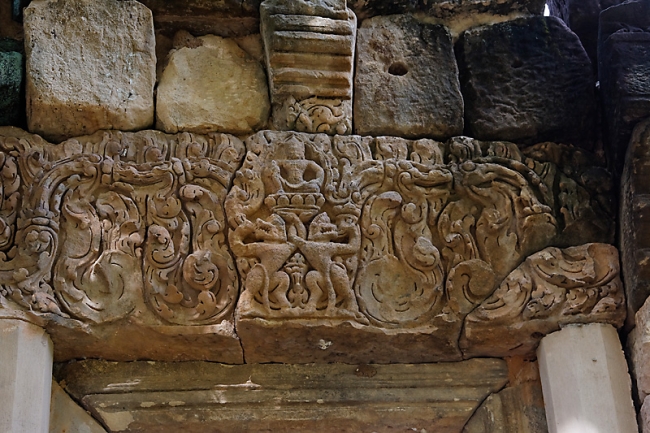 29-Prasat Sdok Kok Thom (2009)-024